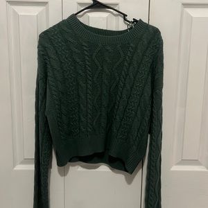 cable knit crop sweater